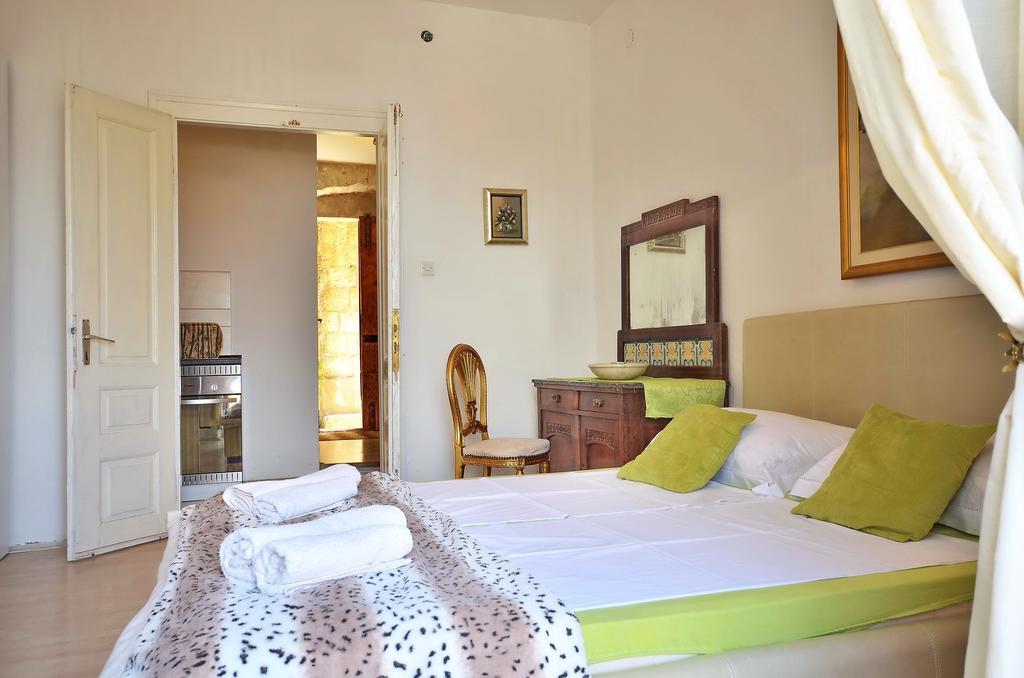 Apartment Pere S Mora Mimice Kamer foto